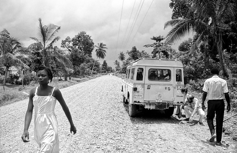 1981-Haiti-C4-Rte-des-Cayes-la-panneEd4-1200.jpg