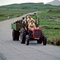 Irlande-07-83-02-40-Transport-Tourbe-Lough-Inagh-ED2-1200.jpg
